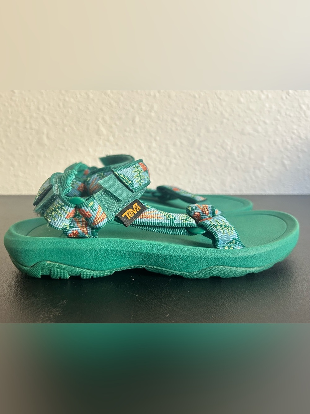 TEVA Size 1 Hurricane XLT 2 Garden Pack Blue Sky OPEN TOE SANDALS